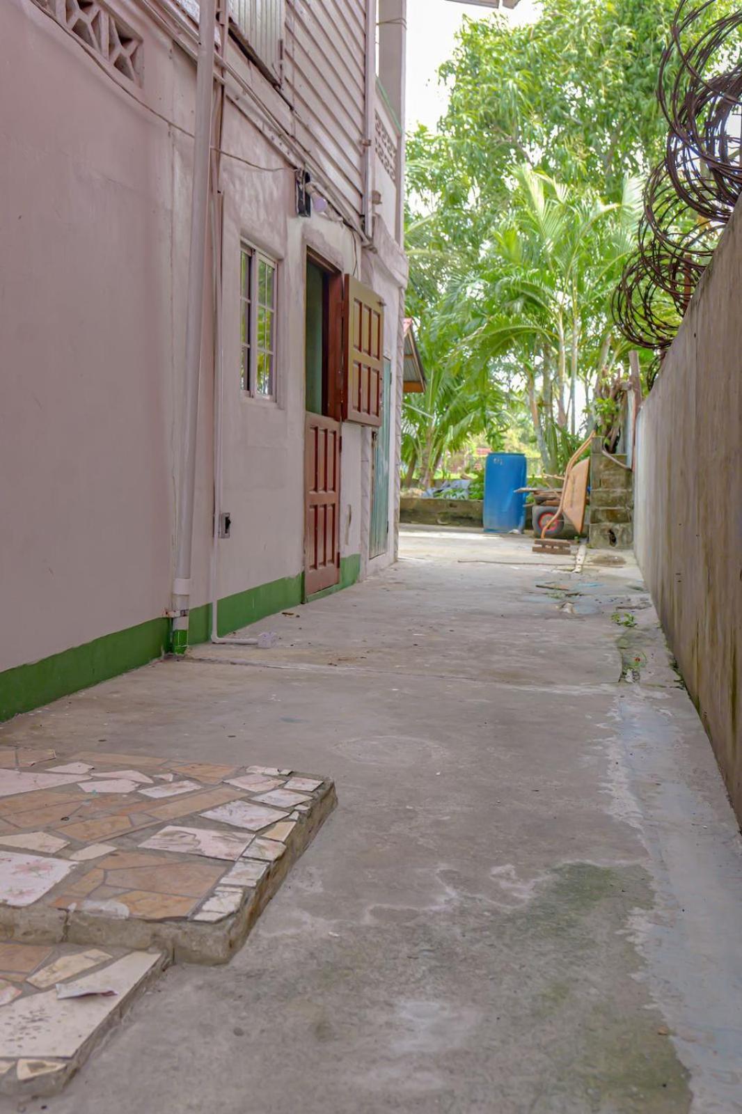 Smith'S Homestay Georgetown Bagian luar foto